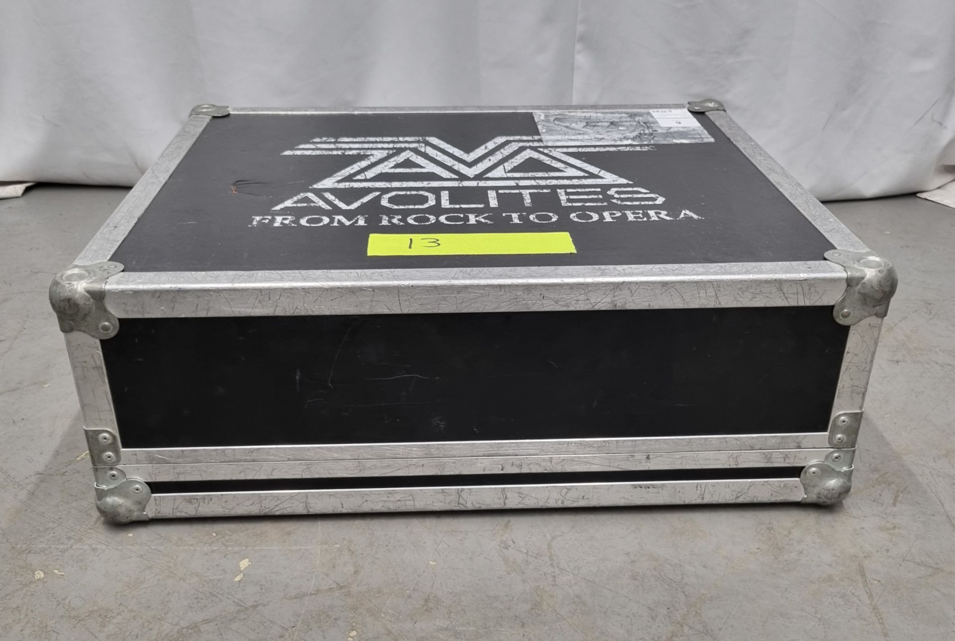 Avolites Pearl Tiger lighting console with flight case - Image 12 of 12