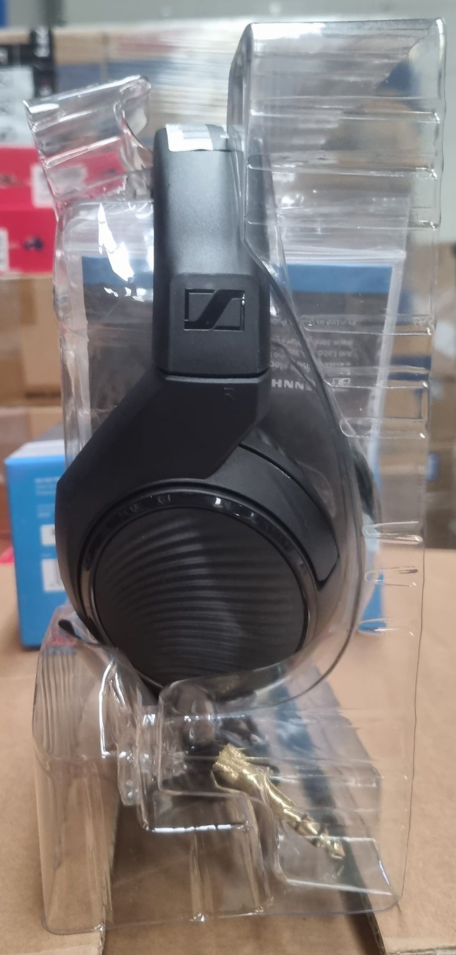 5 x Sennheiser HD200 PRO Headphones - Image 2 of 3