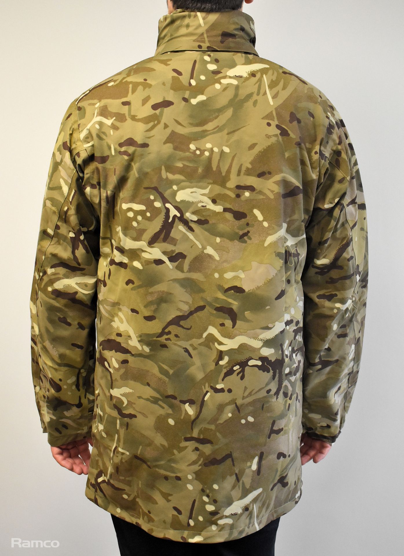 40x British Army MTP combat jackets - mixed grades and sizes Second ...