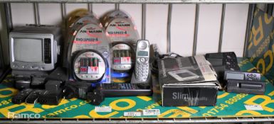 Various electrical equipment - TV, radio, navigators & more - see description