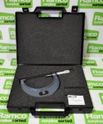 Moore & Wright 1966B4 3-4 inch micrometer caliper with case