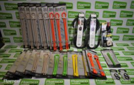 Set of Nite-Ize Gear Tie Reusable Rubber Twist Ties, 4x Nite-Ize S-Biner - see description for full