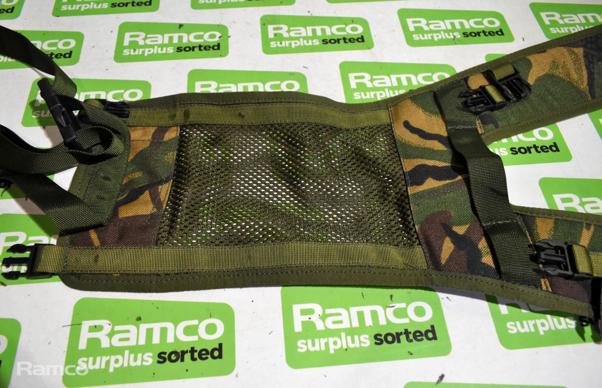 40x British Army DPM yokes - Image 3 of 5