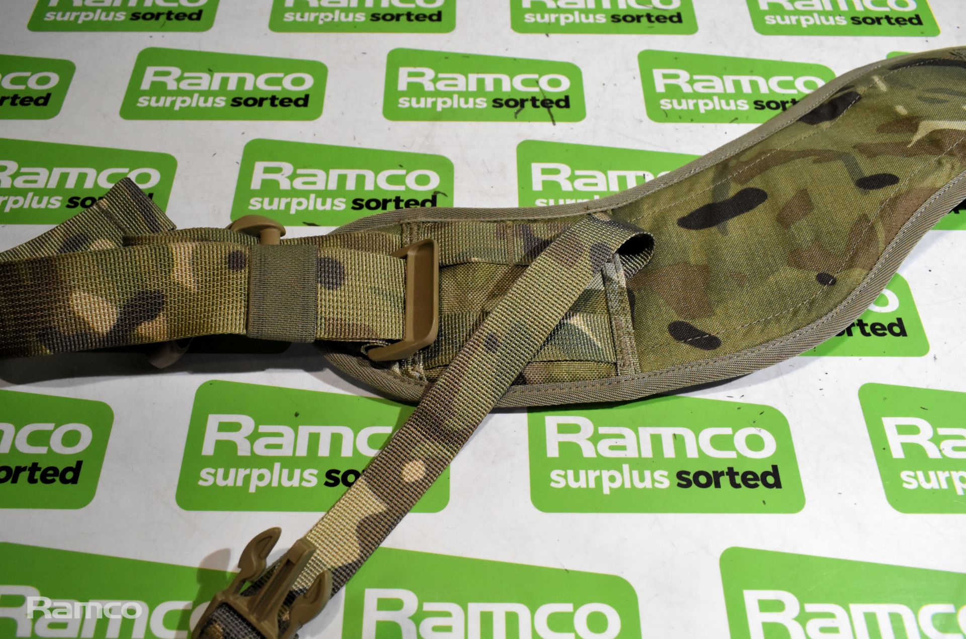 38x British Army MTP Hip protection - Image 3 of 7