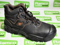 3x pairs of Cofra New Reno black safety boots - UK 7