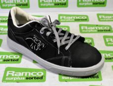 3x pairs of U-Power Amazon safety trainers - UK 8