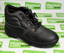 5x pairs of Proforce LF1415/LF001 black safety boots - UK 9