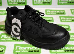 2x pairs of Contractor 72SM black safety trainers - UK 8