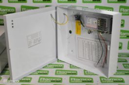 2x RGL 1202SM-1 12V 2A power supply units