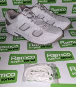 Magnum trainers - male - indoor - White - size 9M