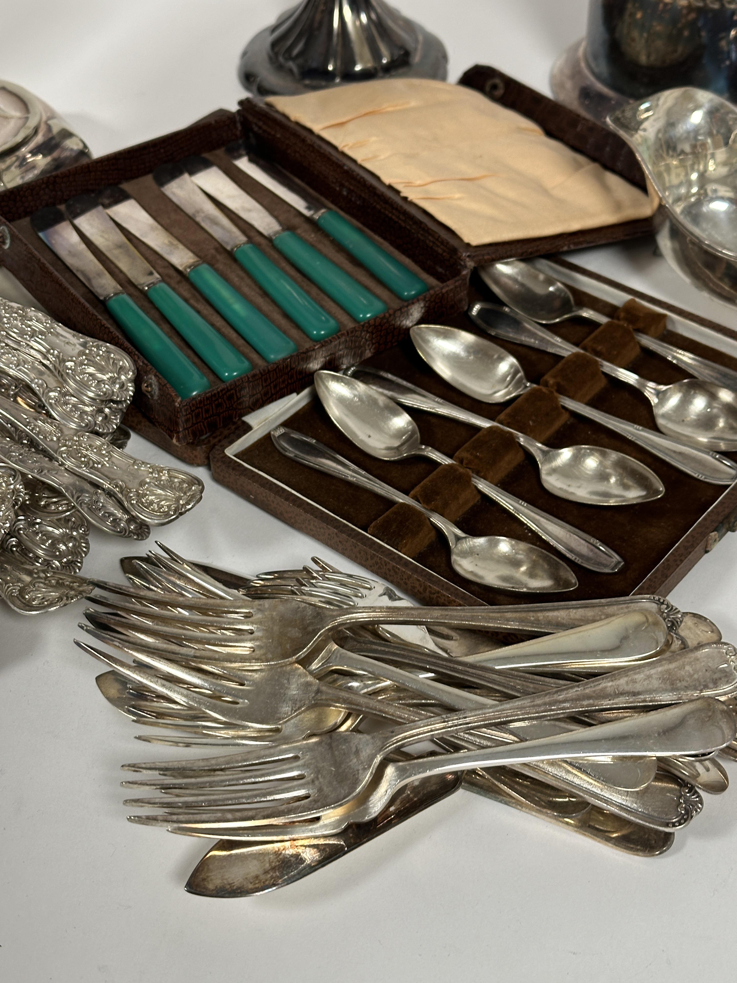 A collection of Epns including thirty single struck Kings Pattern table spoons, two large serving - Image 5 of 5