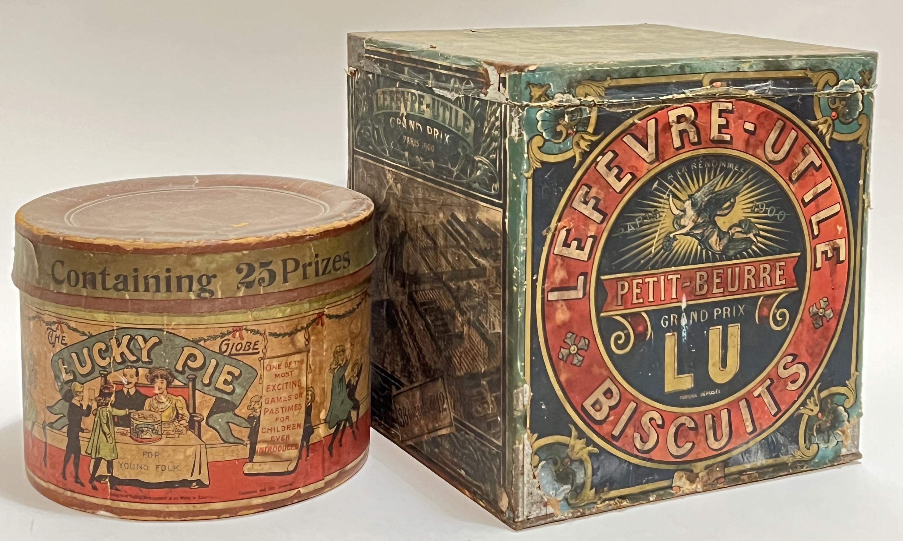 A large French Lefevre-Utile Lu Biscuits confectionary tin together with a card children's past-time