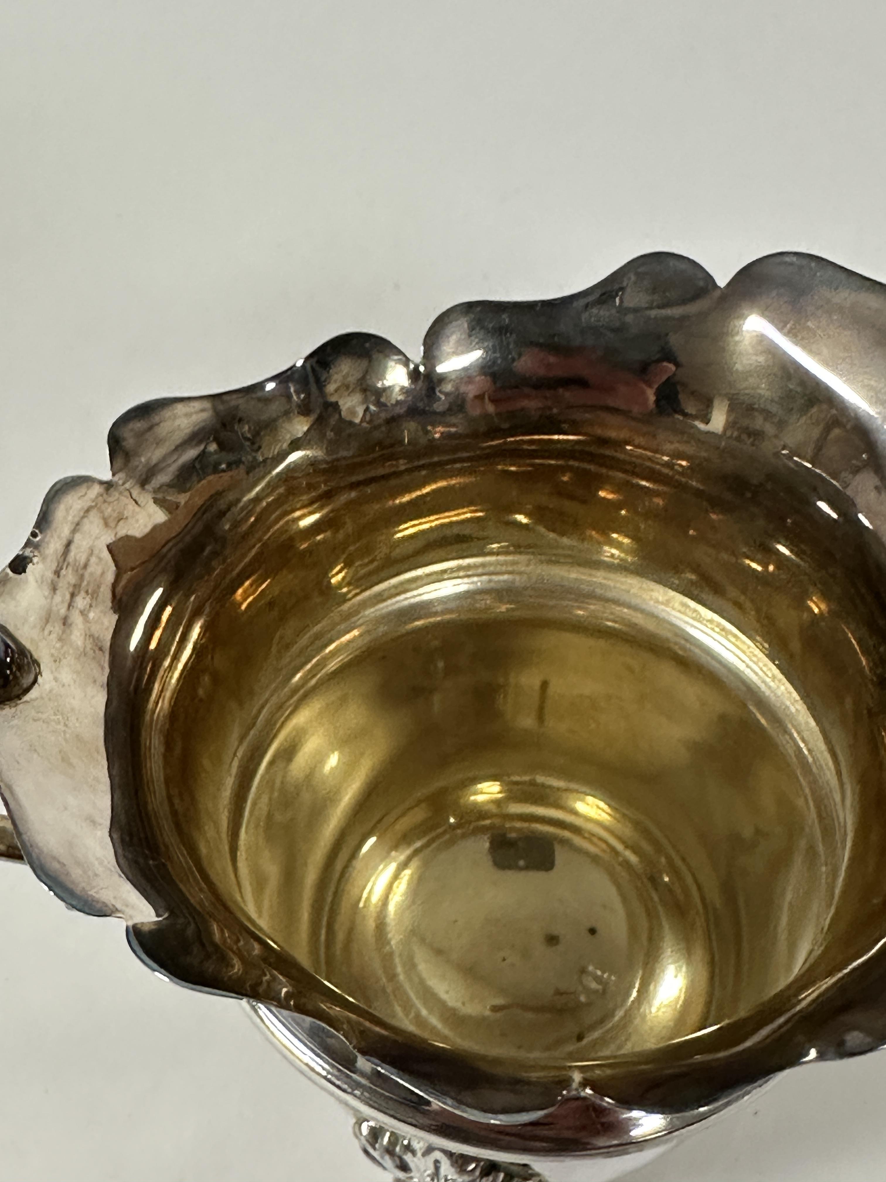A Edwardian Wilson & Sharp of Edinburgh silver three piece silver morning tea service comprising tea - Image 4 of 4