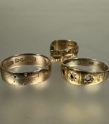 A 9ct gold wedding band with engraved decoration, rubbed Q, a 9ct gold wedding band cut and a 9ct