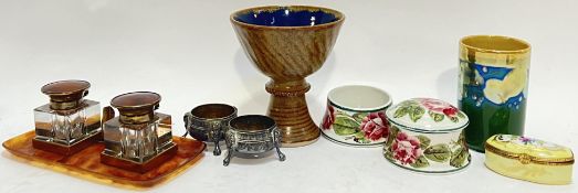 A mixed lot comprising an Art Deco Bakelite/faux tortoiseshell ink stand, a pair of Walker and Hall