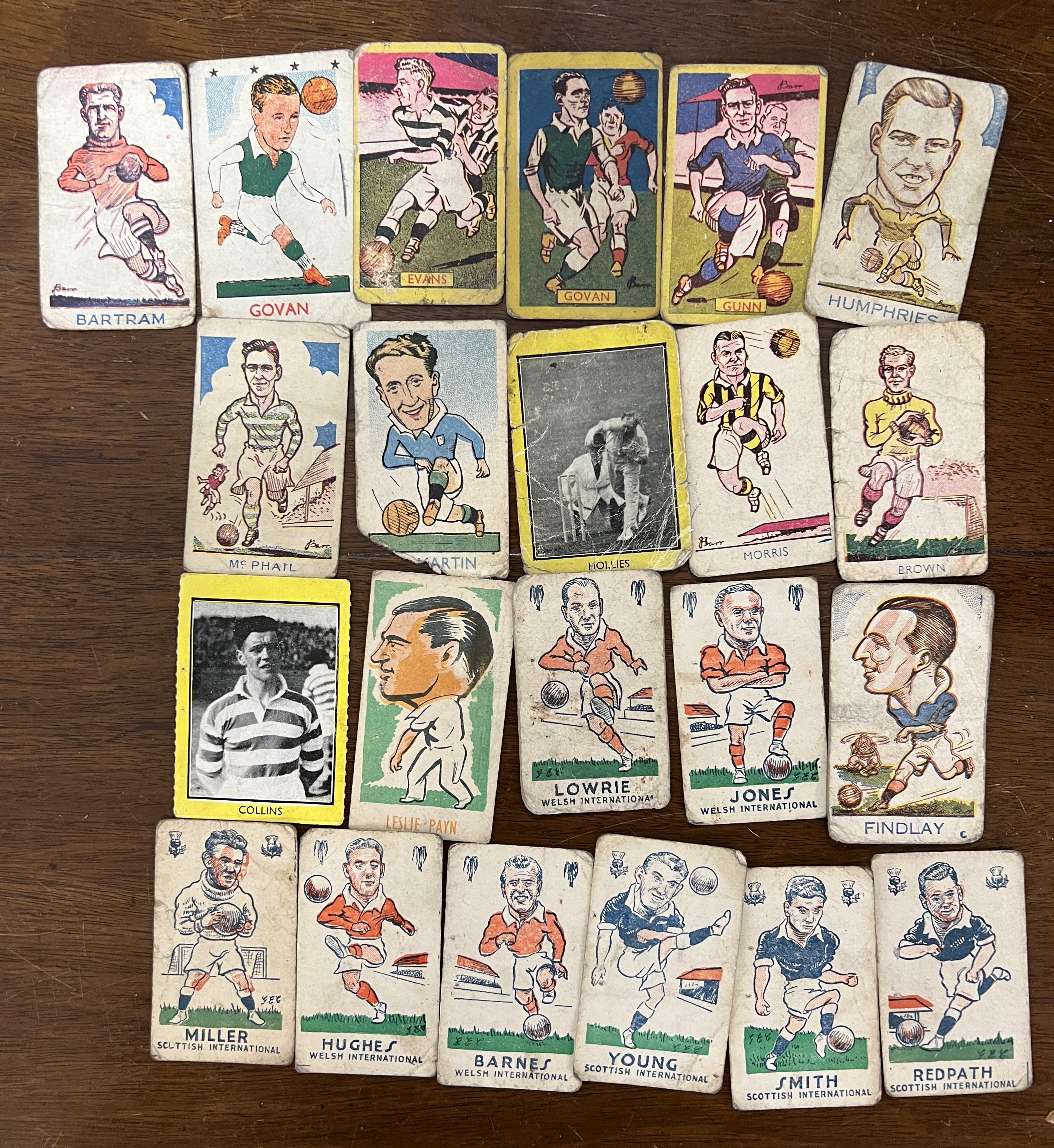 A large quantity of vintage cigarette cards, mainly Football Stars (Scottish football), including - Image 4 of 7