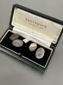 Golf Interest a pair of Prestwick 150th Anniversary silver oval sleeve links L x 2cm in original