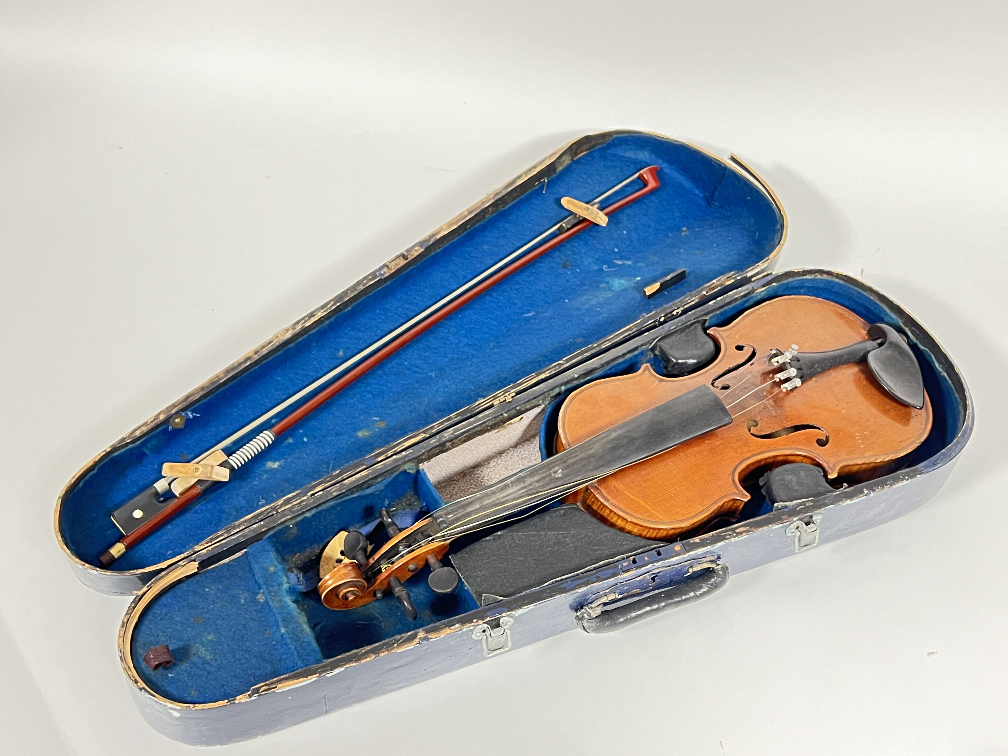 A Berlin made special copy of a Stradivarius Piccolo violin of two-piece back construction with - Image 3 of 3