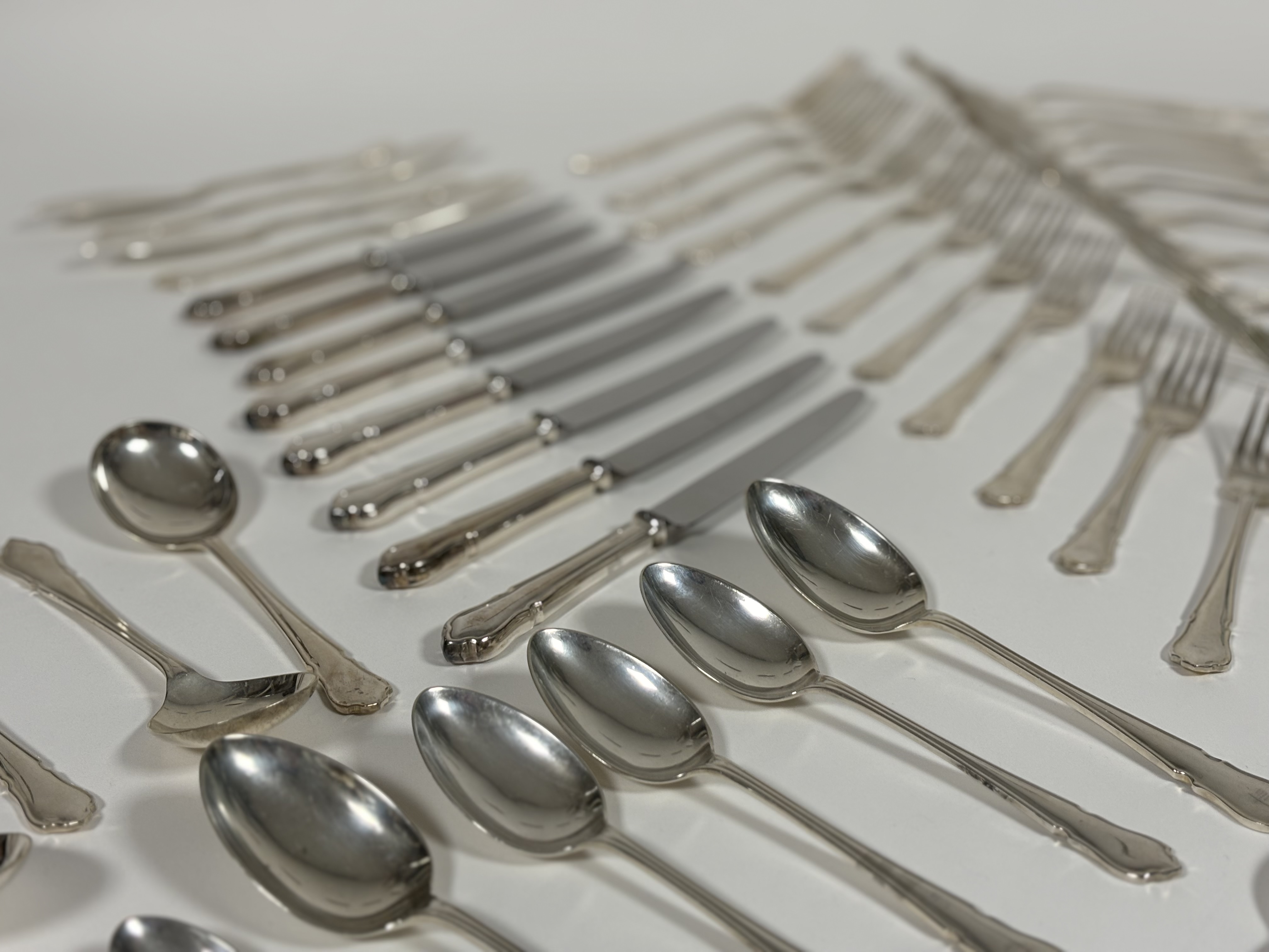 A complete silver flatware service, eight place settings, Dubarry pattern, Cooper Brothers & Sons, - Image 4 of 6