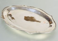 A early 1900's continental 900 standard white metal dressing table scalloped oval dish with laurel