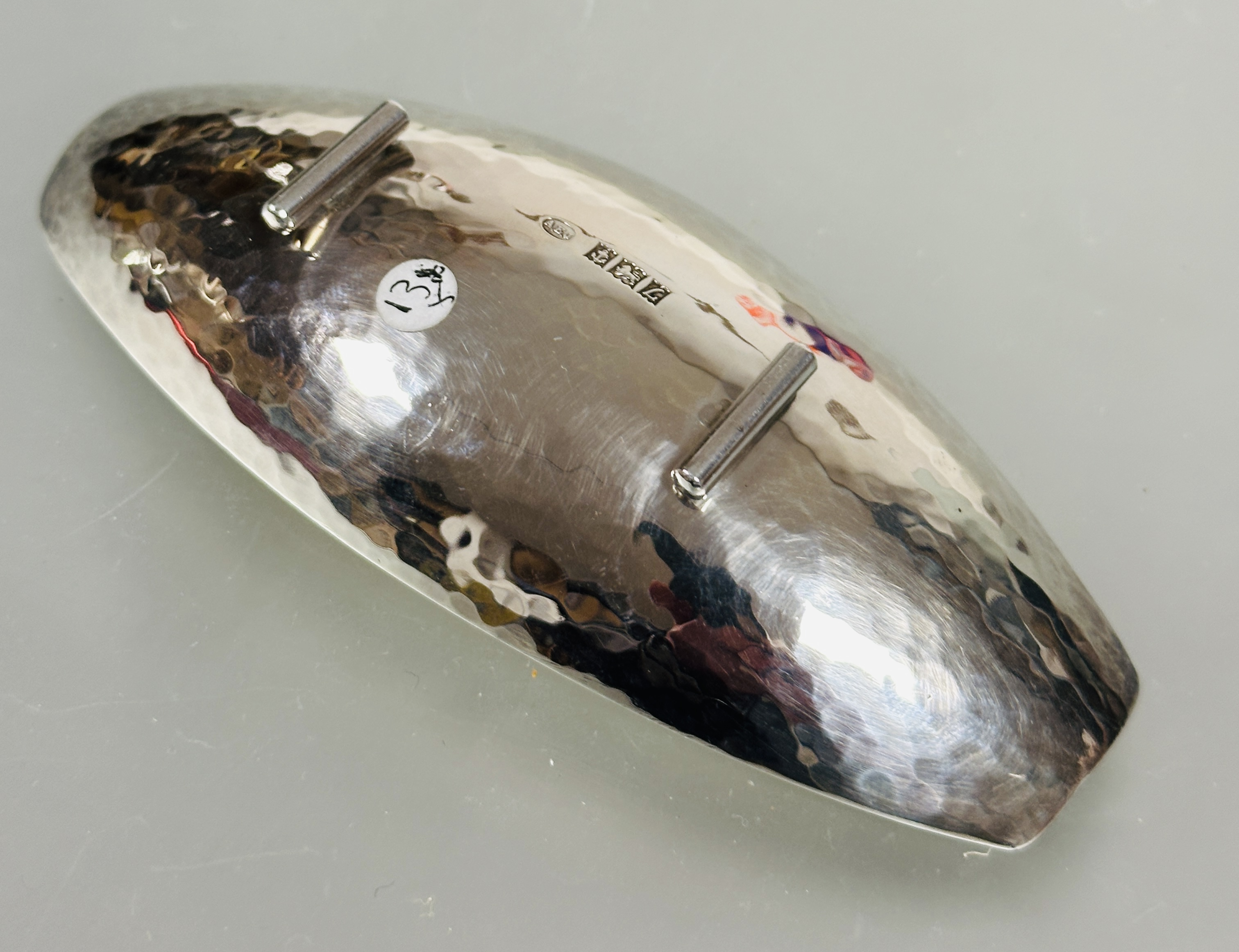 A modern Albert Edward Jones  Birmingham silver navette shaped open ended dish with  planished - Image 4 of 5