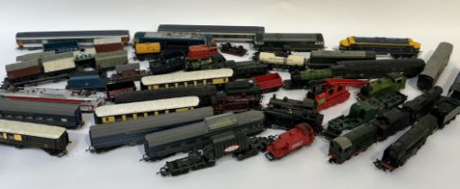 A large collection of Modern/Vintage miniature model trains comprising, a Rivarossi Union Pacific