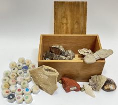 A collection of Victorian mineral samples and fossils (Country Antrim Derry etc..., Spion Kop Boer