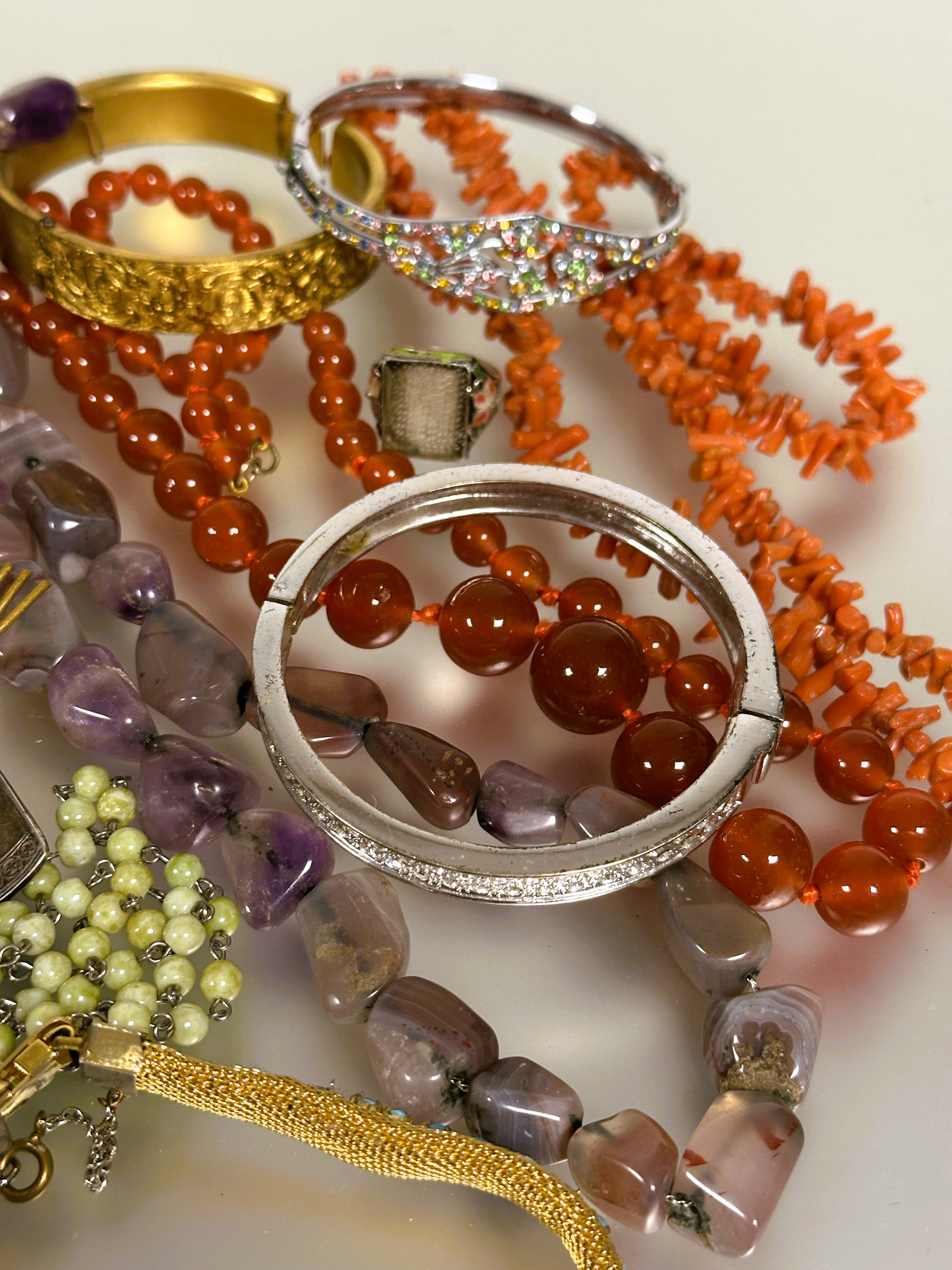 A collection of costume jewellery to include a pink coral thong necklace with barrel clasp fasting L - Image 2 of 5