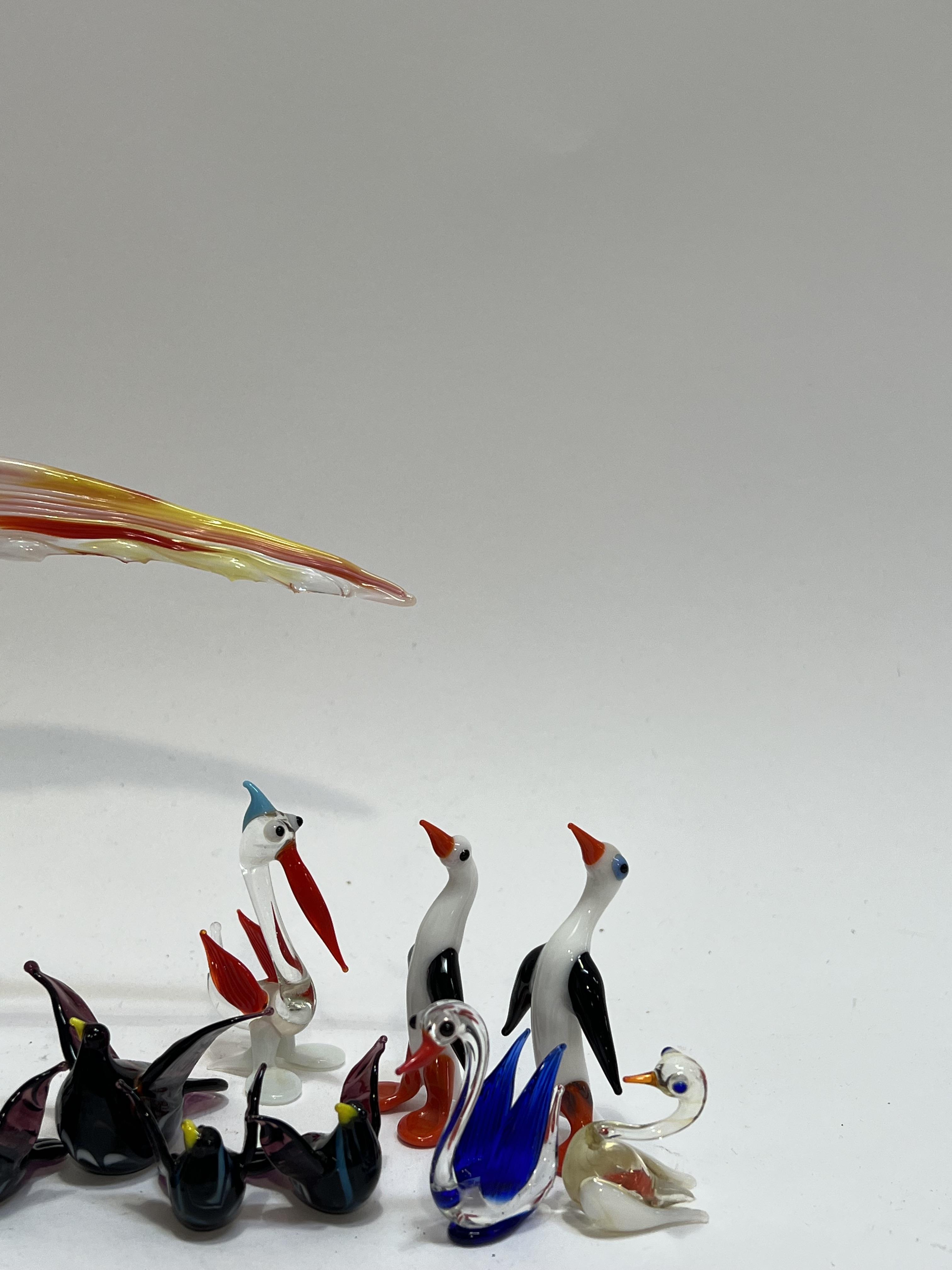 A group of mid-century lampwork glass animals (all birds, owls, swans, ducks, cockerel etc..., - Image 4 of 4