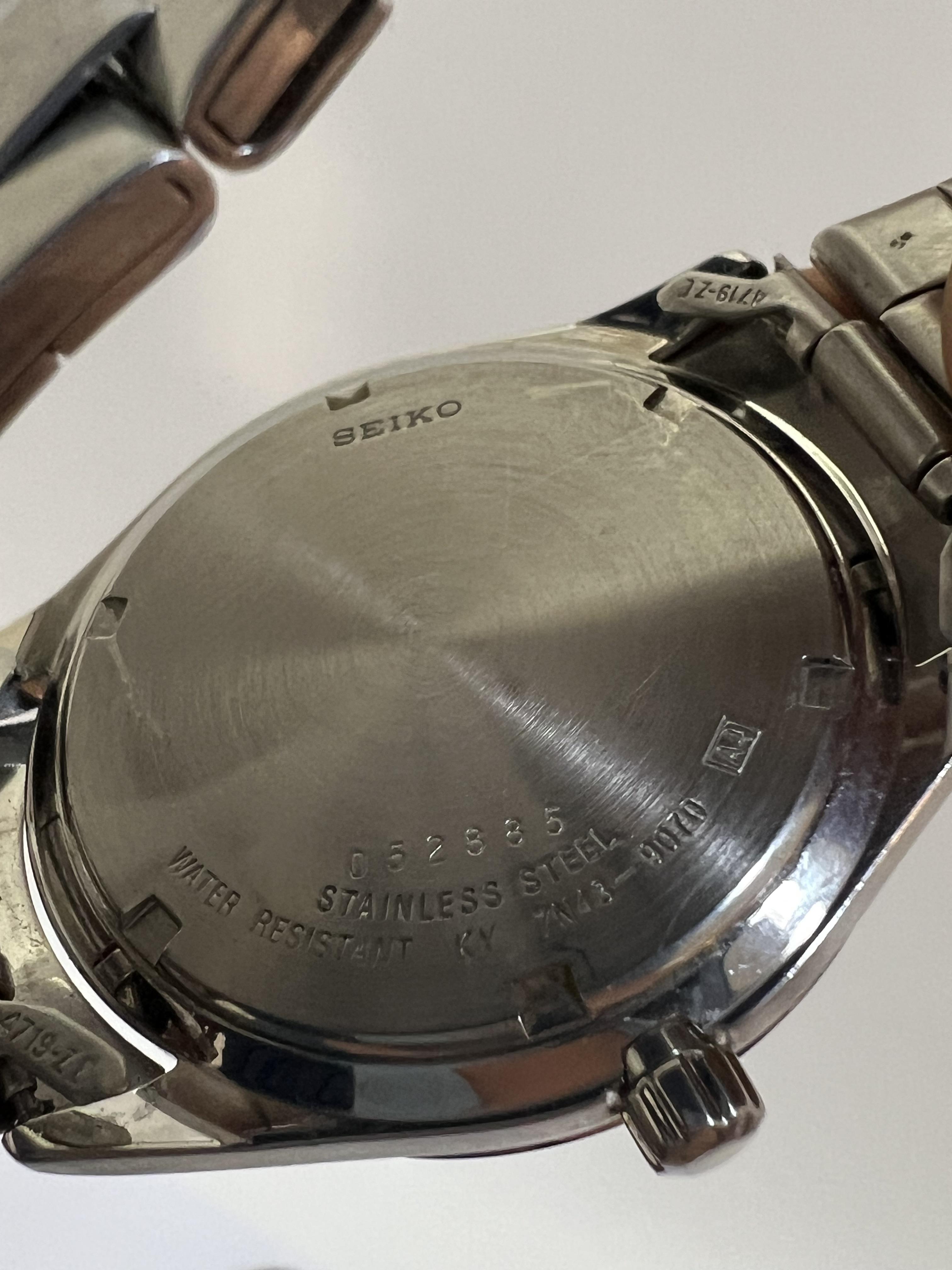A stainless steel Seiko watch with polished bracelet and day/date complication (quartz movement), - Image 2 of 2