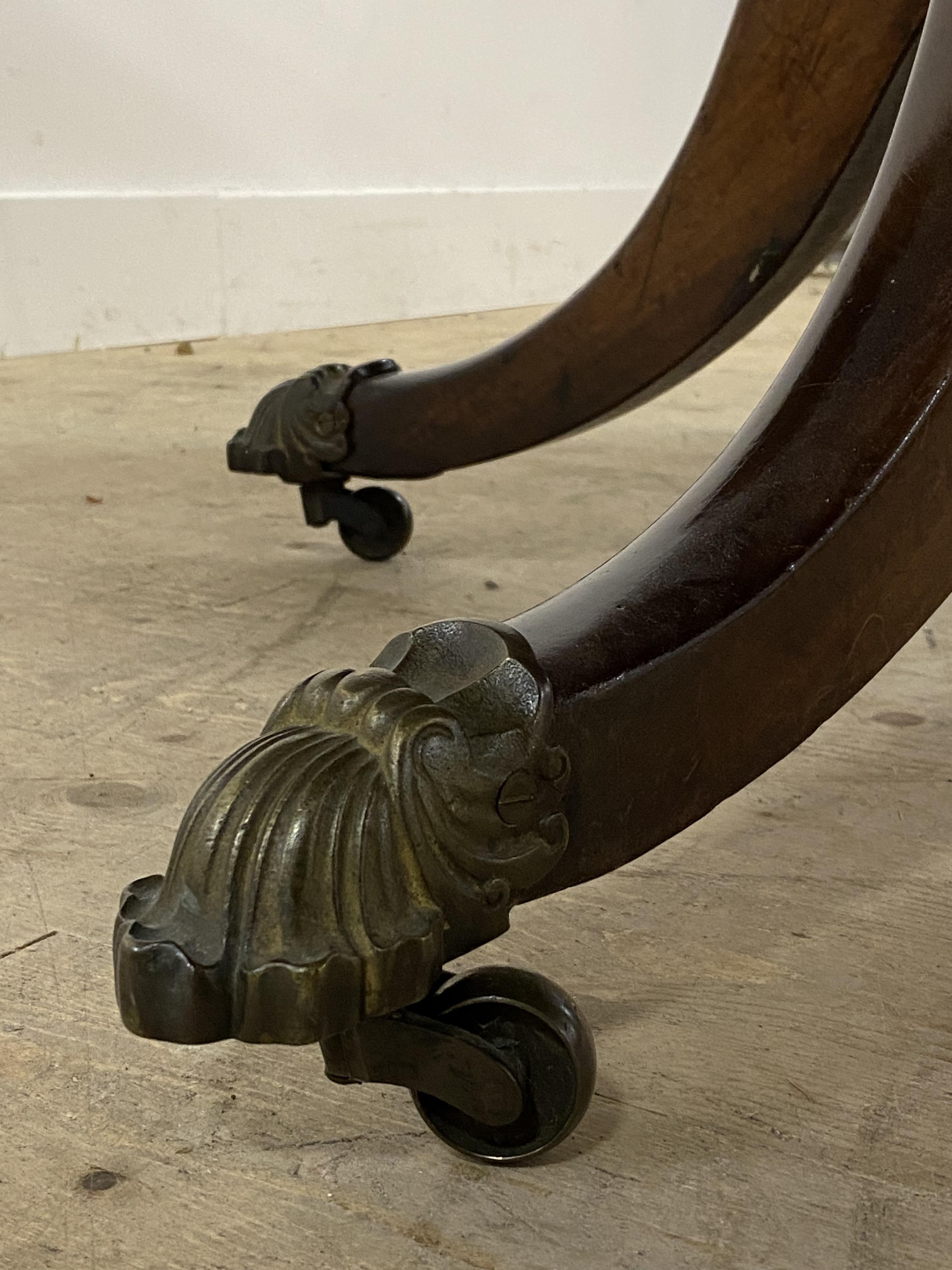 A Regency period mahogany breakfast table, the tilt top with deep satinwood cross band above four - Image 2 of 3