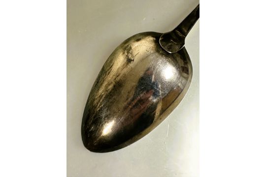 A George III Newcastle silver old English pattern basting spoon with engraved initial G L x 31.5cm - Image 4 of 5