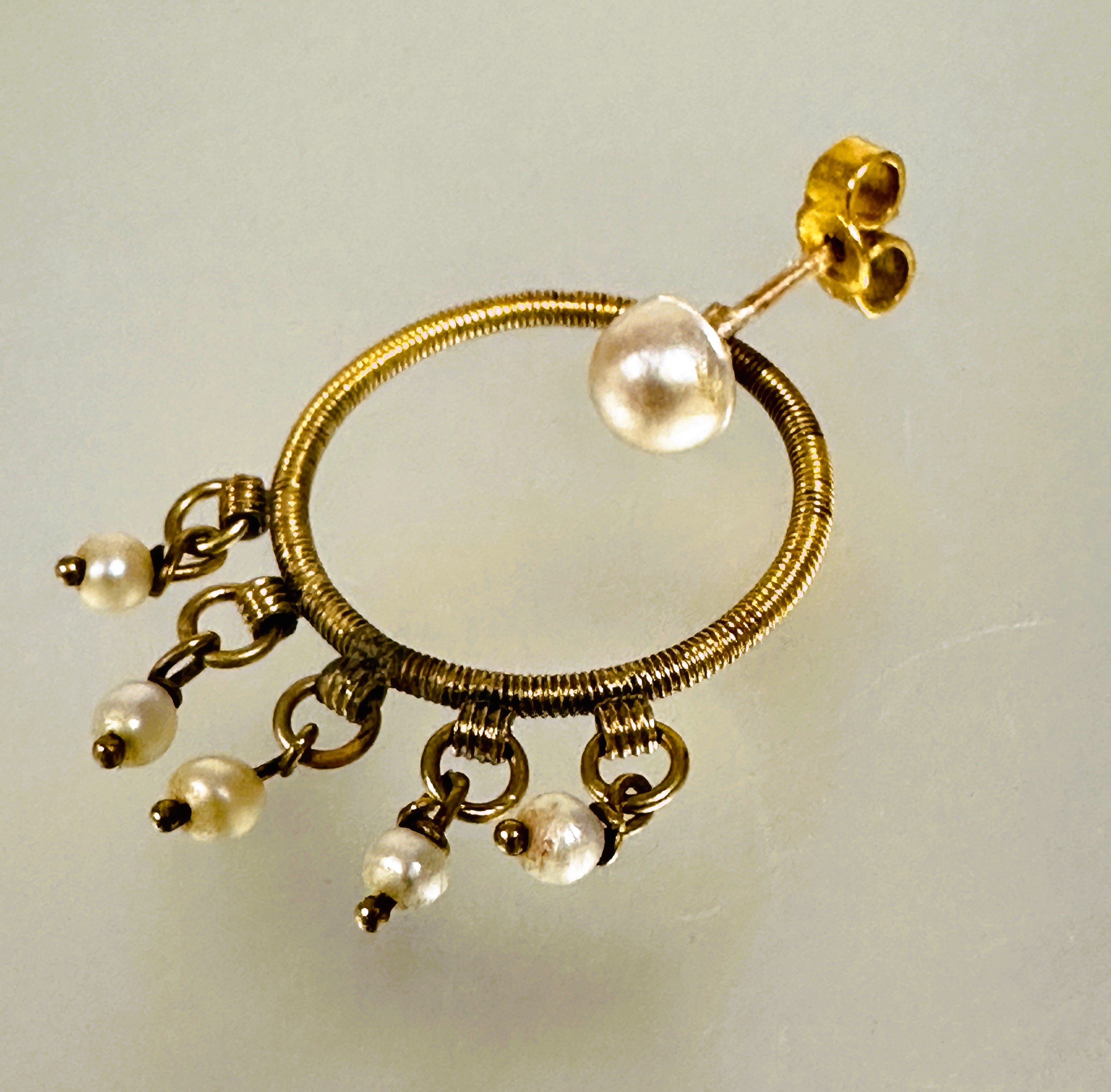 A pair of yellow metal wire woven circular hoop drop earings with cultured pearl set posts and - Image 3 of 3