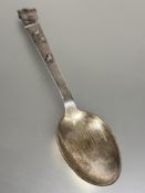 A Danish 830 standard white metal 1960-1970 Cohr children's feeding spoon with mother hen and chicks