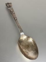 A Danish 830 standard white metal 1960-1970 Cohr children's feeding spoon with mother hen and chicks