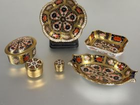 A collection of Royal Crown Derby pattern 11298 to include a scalloped dish decorated in Imari