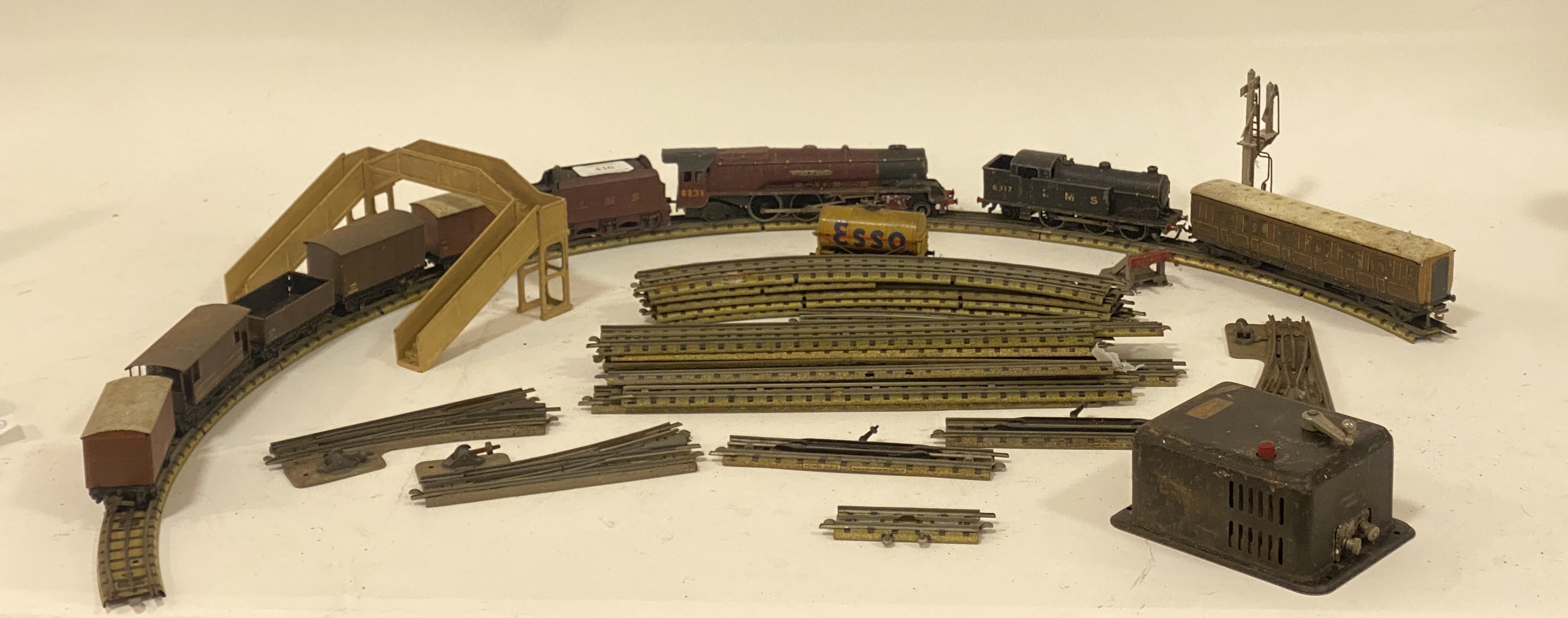 Vintage Toys, an early 20th century Hornby-Dublo train set, with Dutchess of Athol die cast