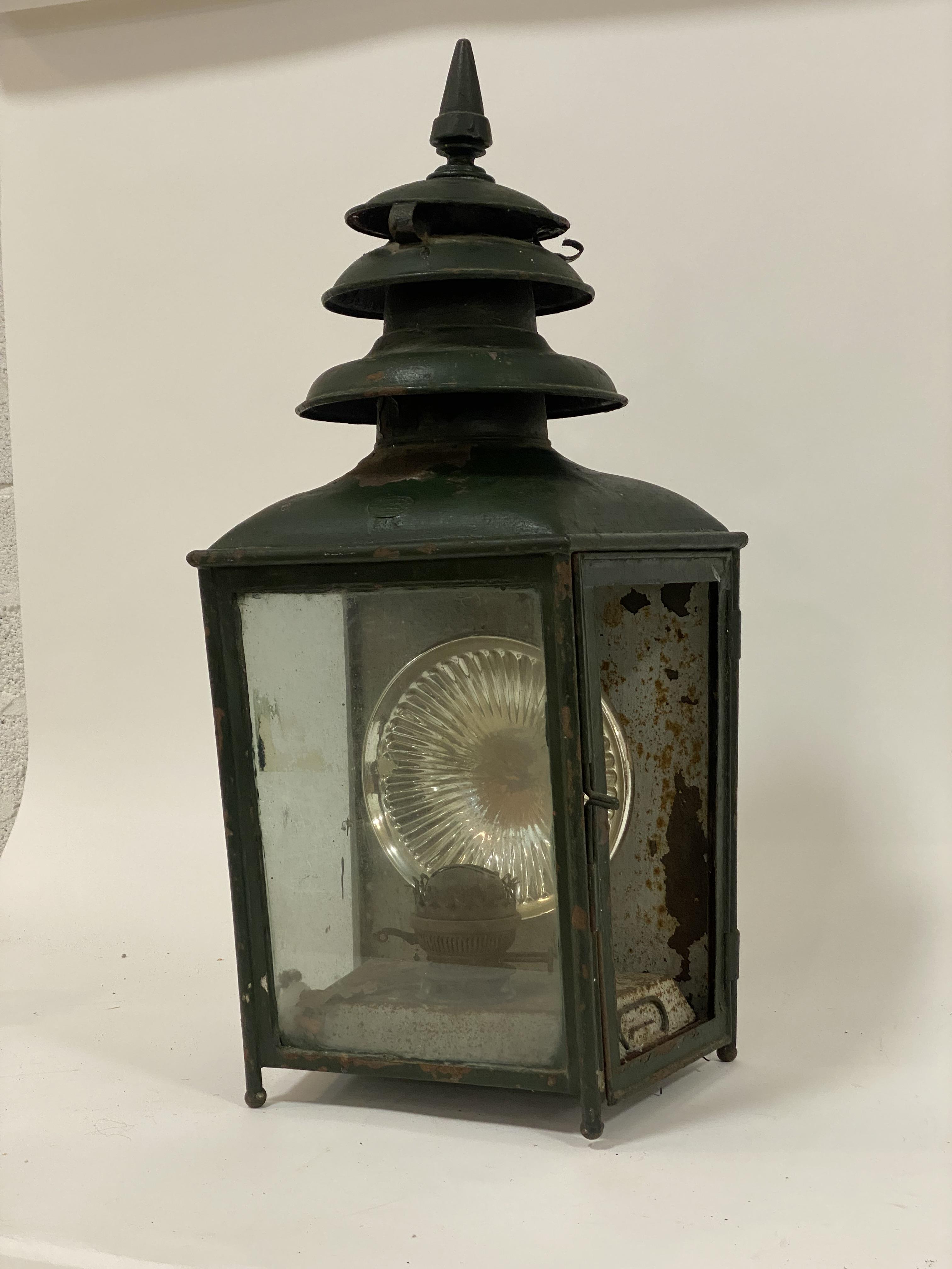 A 19th century green painted station wall lantern, bearing Pitter & Sons metal label, fiinial on - Image 4 of 4