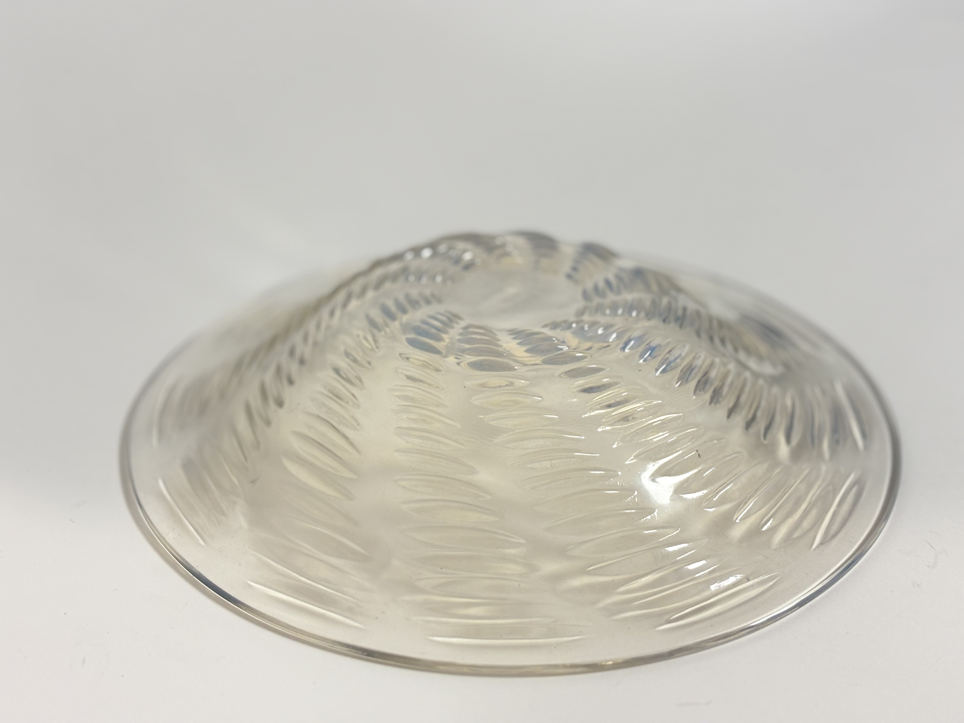Lalique, Rene Lalique, Ondes pattern, a semi-opalescent glass coupe ouverte, etched mark (no - Image 3 of 5