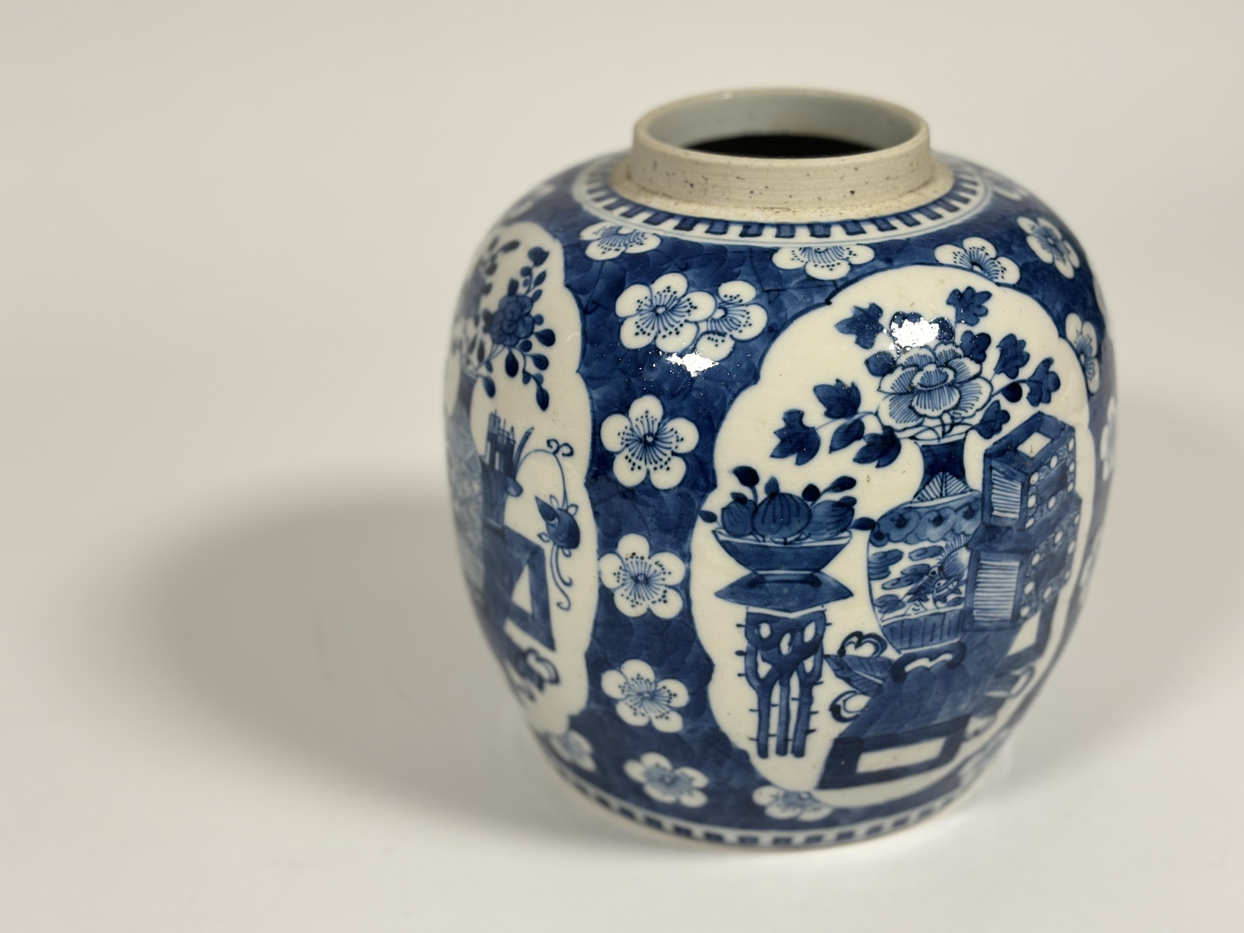 A Chinese blue and white porcelain ovoid jar, probably Kangxi period, painted with shaped cartouches - Image 6 of 6