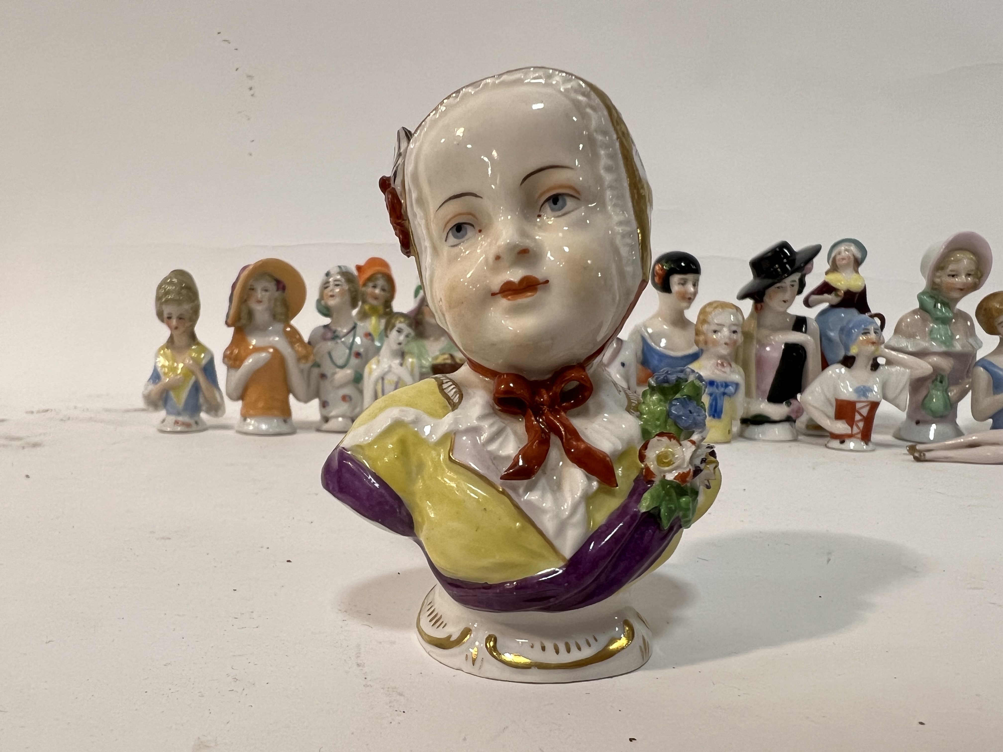 A large quantity of half-doll china lady pin cushions/figures, mostly German, including Art Deco and - Image 5 of 7