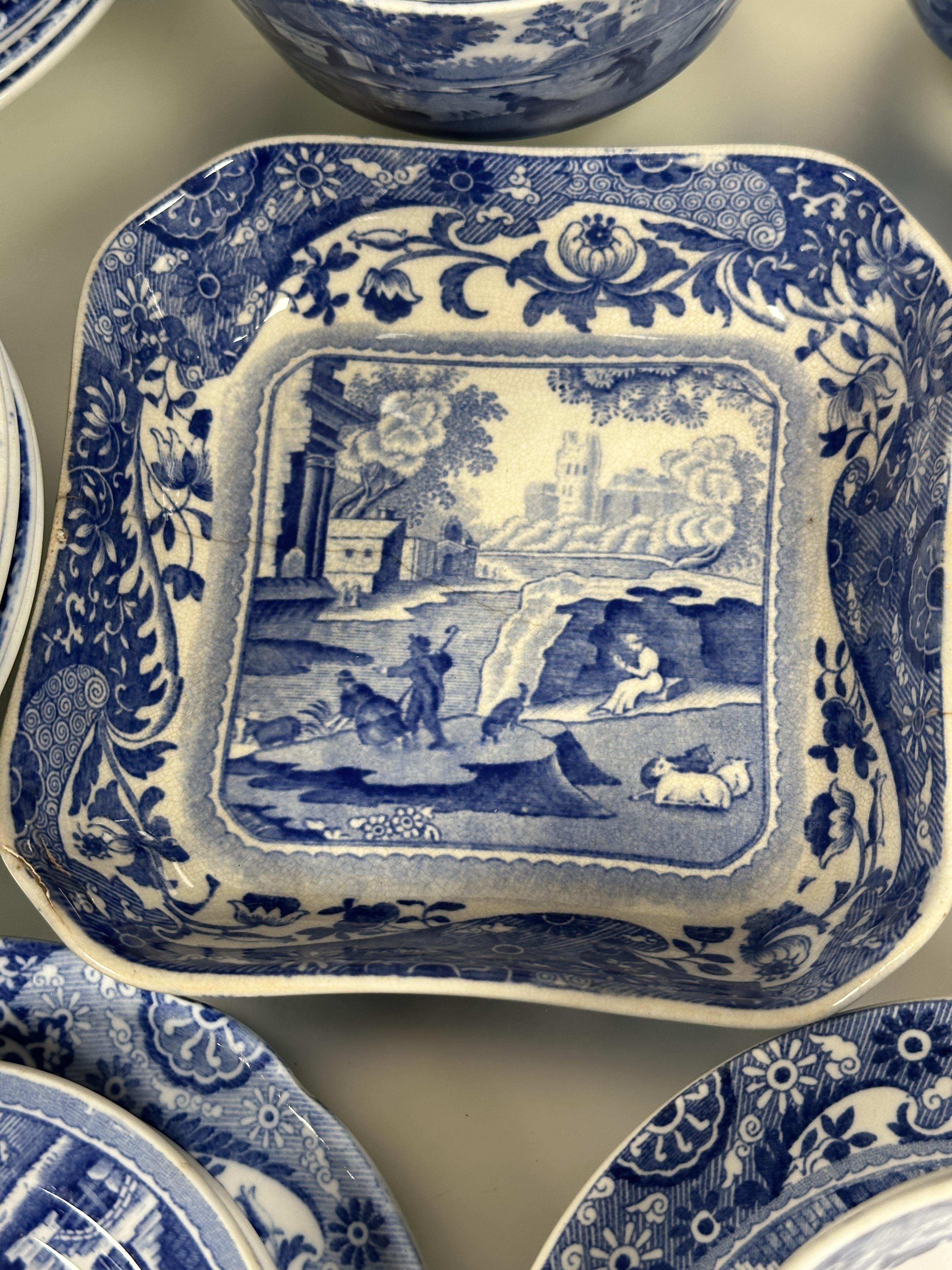 A collection of 1920s Spode blue and white Italian pattern ware to include eleven large tea cups D x - Image 6 of 8