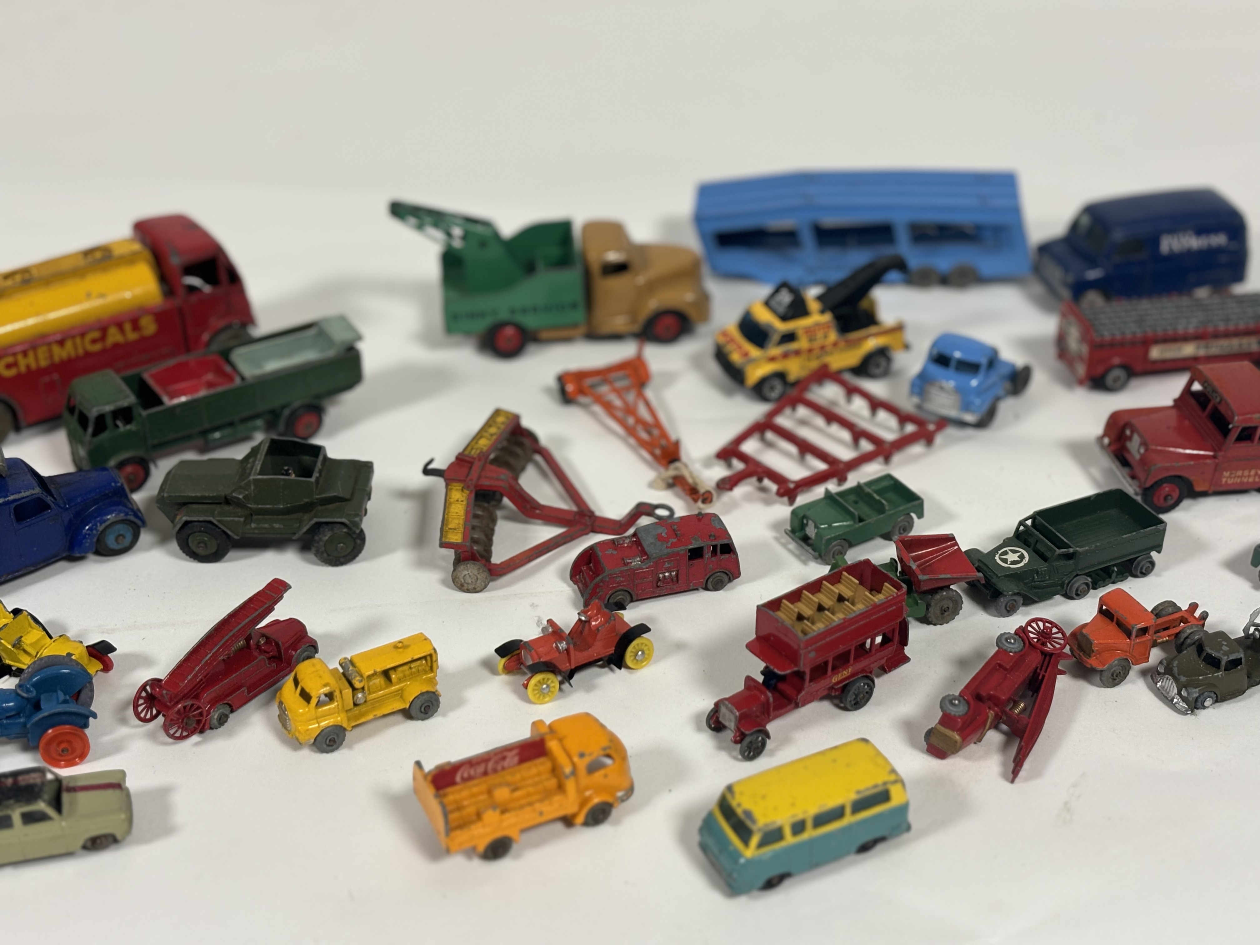 A collection of collectable vintage model cars comprising, a Lesney Coca Cola mustard truck, a Dinky - Image 2 of 3