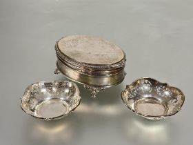 A pair of Edwardian Birmingham silver scalloped pierced candy dishes H x 2.5cm D x 8cm BiRmingham