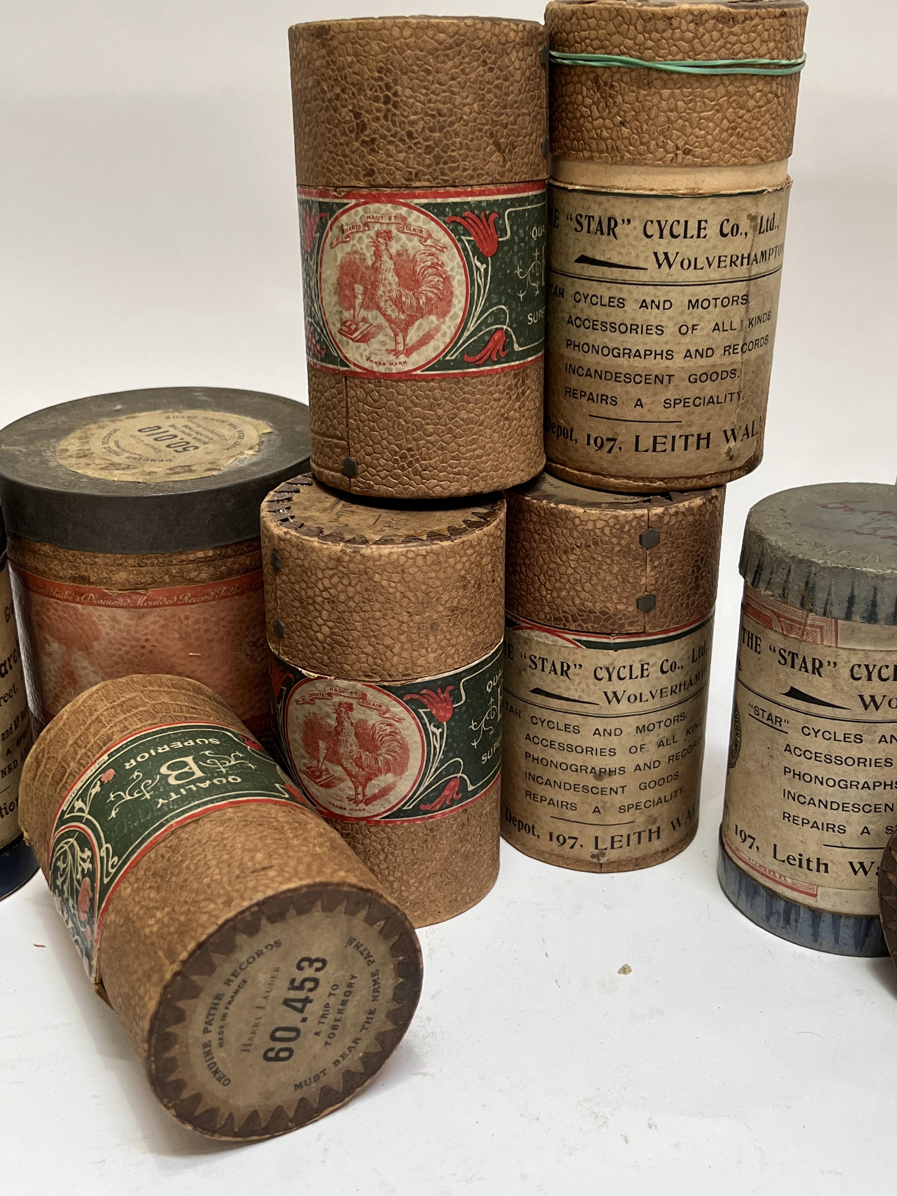 A Quantity of vintage wax gramophone cylinders  with original casing including several Leith Star - Image 3 of 6