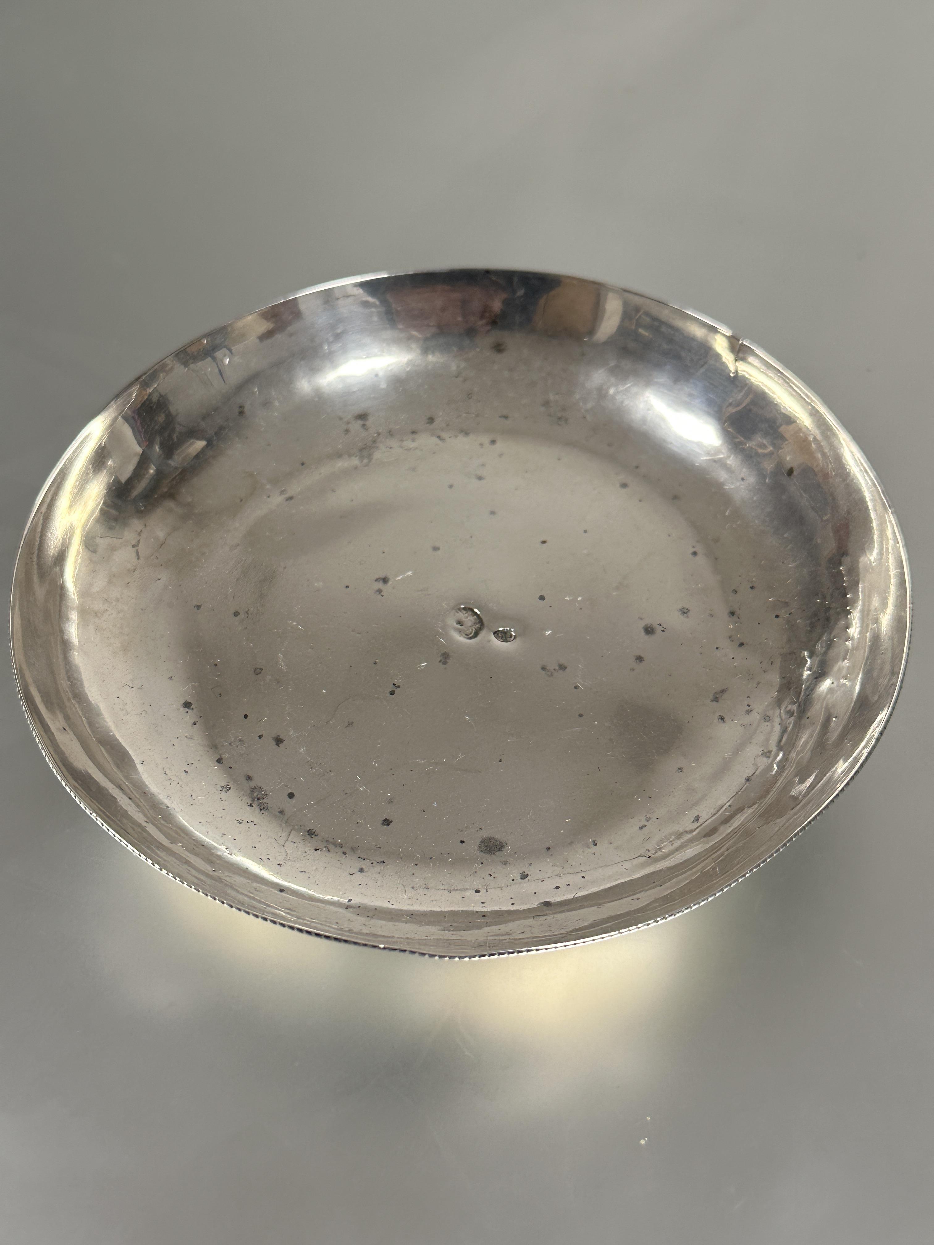 A far eastern white metal dish with beaded and lotus flower border H x 2cm D x 13cm 90.1g and a - Image 6 of 6