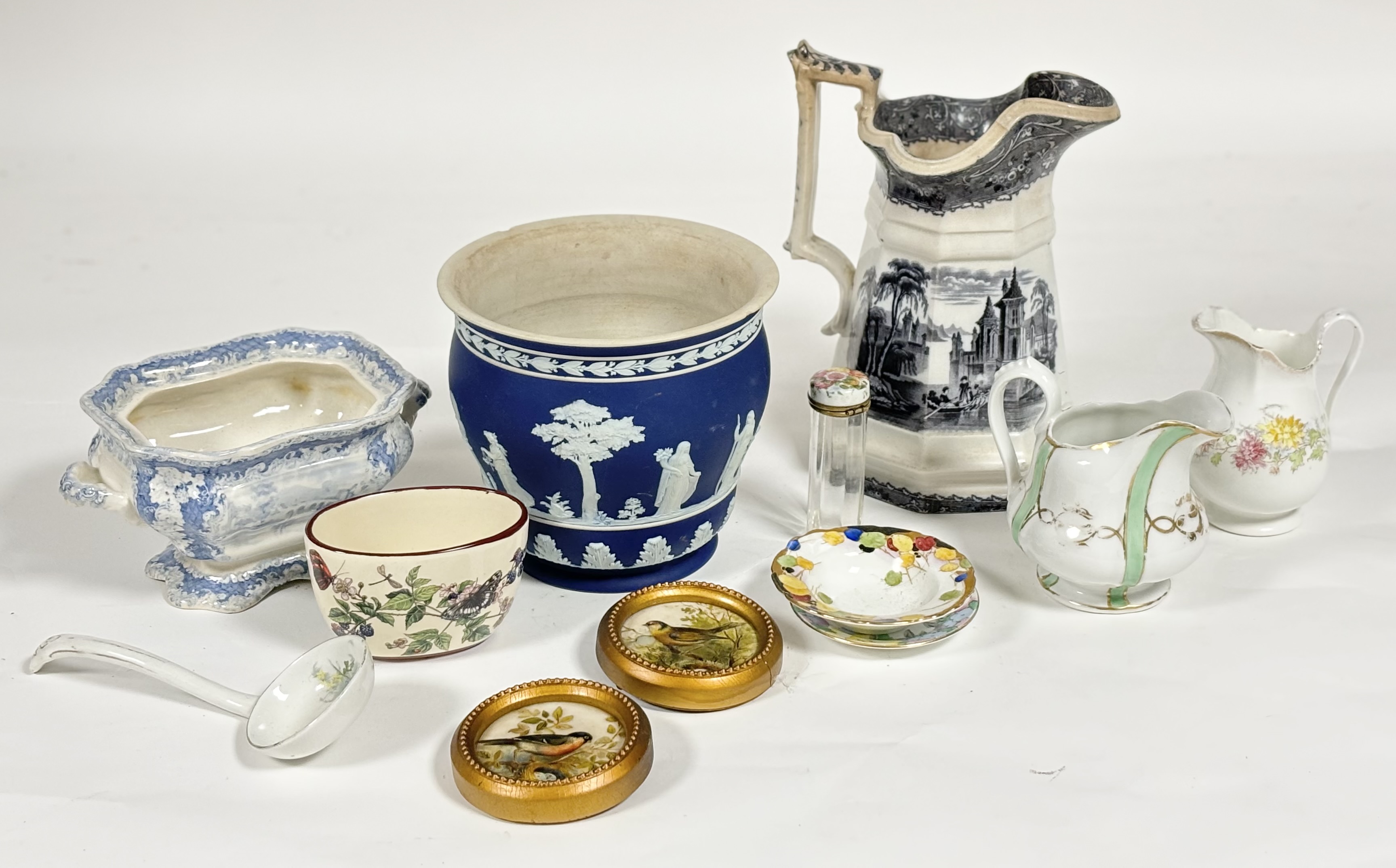 A mixed group of various decorative items comprising, a Wedgwood Jasperware dark blue ceramic pot (