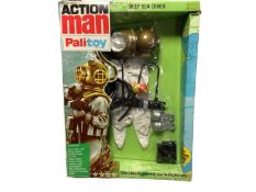 Palitoy Action Man (1967-1984) Deep Sea Diver Outfit, in frame style packaging No.34506 (1)