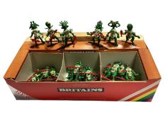 Britains Trade Mutants Space Box with 31 figures (1)