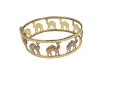 Italian 18ct three colour gold hinged bangle with camel design